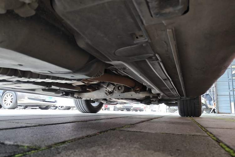 Used Porsche Cayenne 2011 Cayenne 3.0T Chassis Rear Right