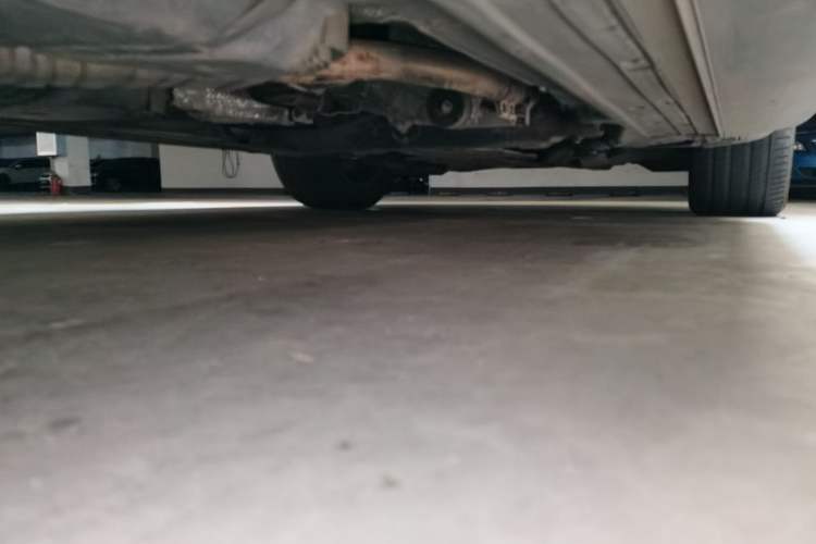 Used Porsche Cayenne 2011 Cayenne 3.0T Chassis Rear Right