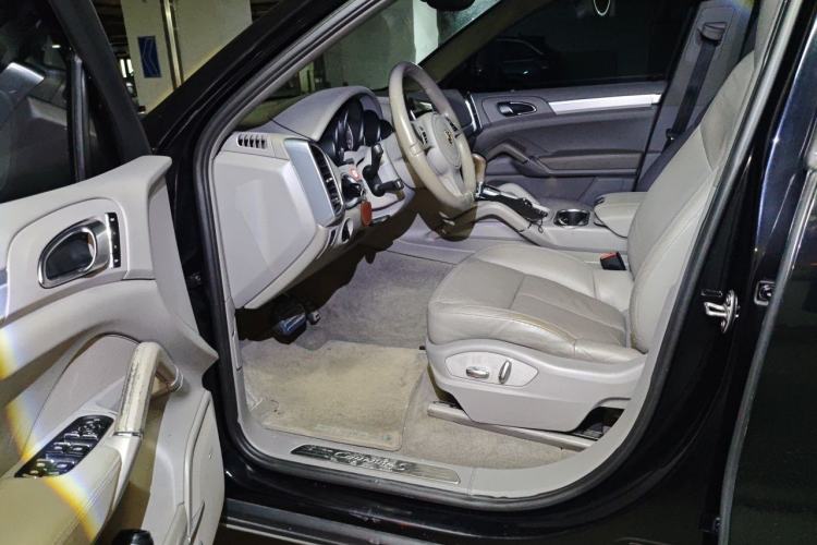 Used Porsche Cayenne 2011 Cayenne S 4.8L Driver Seat