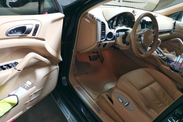 Used Porsche Cayenne 2011 Cayenne 3.0T Driver Seat