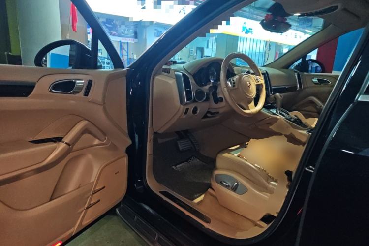 Used Porsche Cayenne 2011 Cayenne S 4.8L Driver Seat