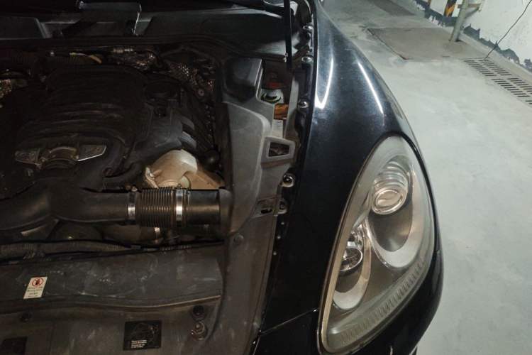 Used Porsche Cayenne 2011 Cayenne S 4.8L Engine Bay Left
