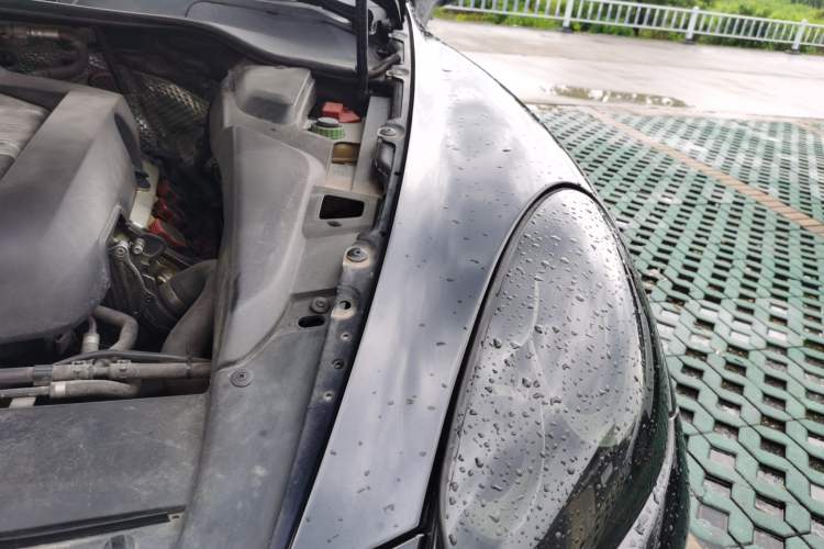Used Porsche Cayenne 2011 Cayenne 3.0T Engine Bay Left