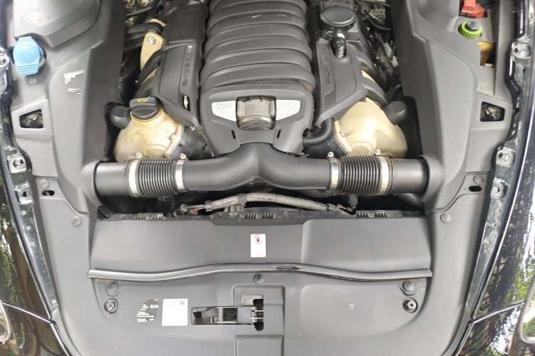 Used Porsche Cayenne 2011 Cayenne S 4.8L Engine Bay
