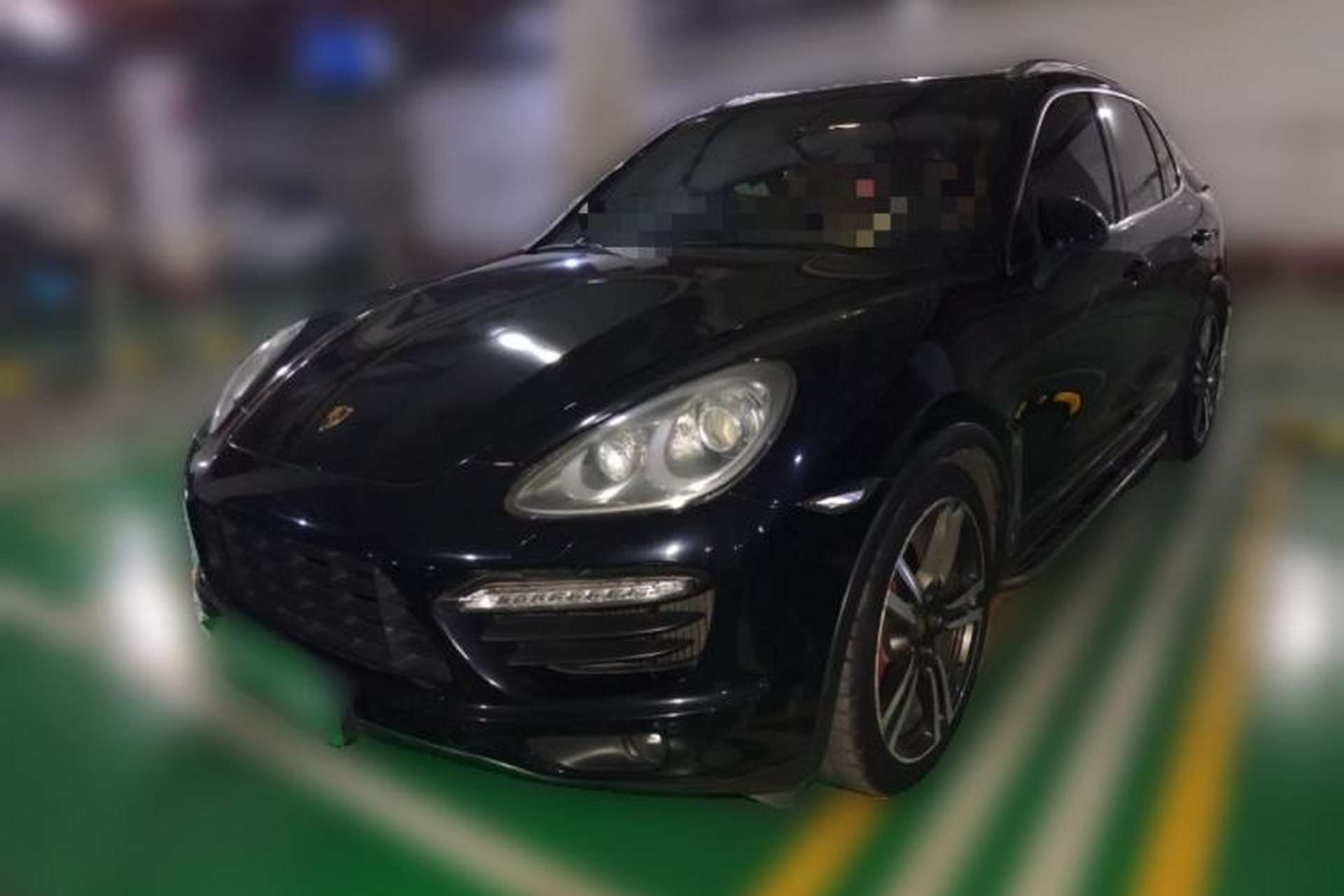 Used Porsche Cayenne 2011 Cayenne Turbo 4.8T Front Left 45 Deg