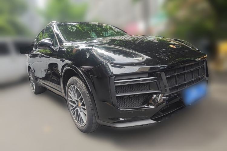 Used Porsche Cayenne 2011 Cayenne S 4.8L Front Right 45 Deg