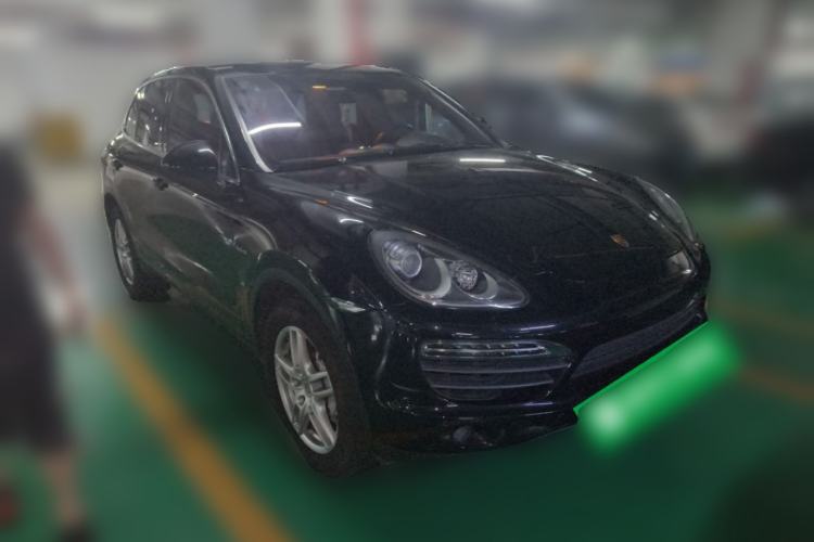 Used Porsche Cayenne 2011 Cayenne S Hybrid 3.0T Front Right 45 Deg