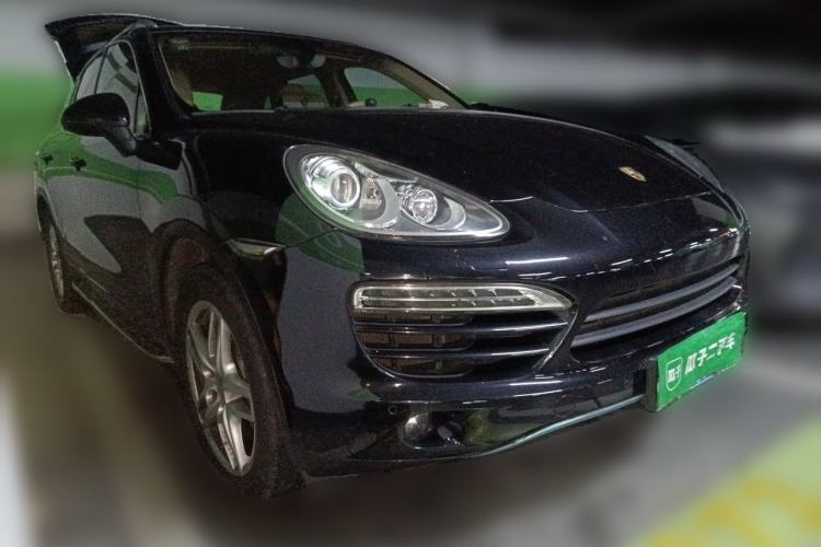 Used Porsche Cayenne 2011 Cayenne 3.0T Front Right 45 Deg