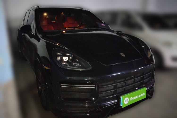 Used Porsche Cayenne 2011 Cayenne S 4.8L Front Right 45 Deg
