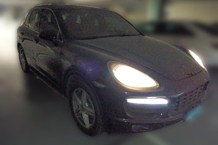Used Porsche Cayenne 2011 Cayenne 3.0T Front Right 45 Deg