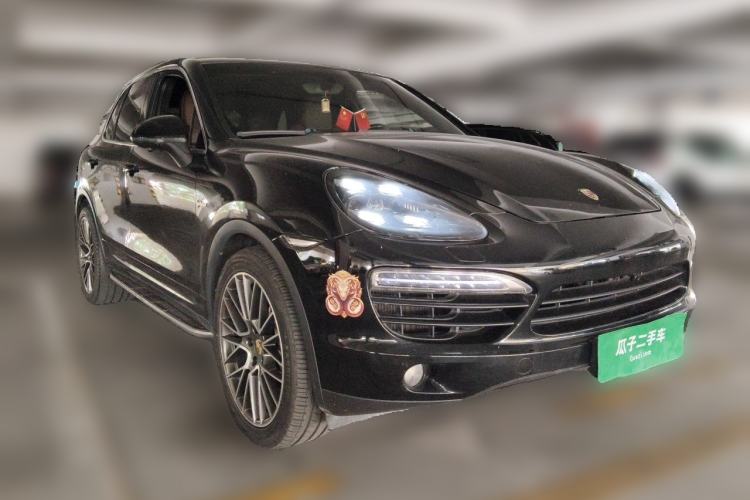 Used Porsche Cayenne 2011 Cayenne S Hybrid 3.0T Front Right 45 Deg