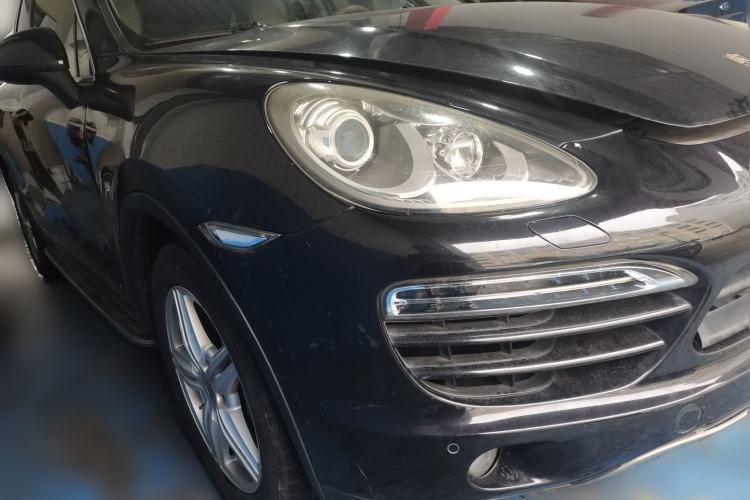 Used Porsche Cayenne 2011 Cayenne 3.0T Front Right 45 Deg
