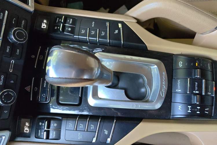 Used Porsche Cayenne 2011 Cayenne 3.0T Gear Lever