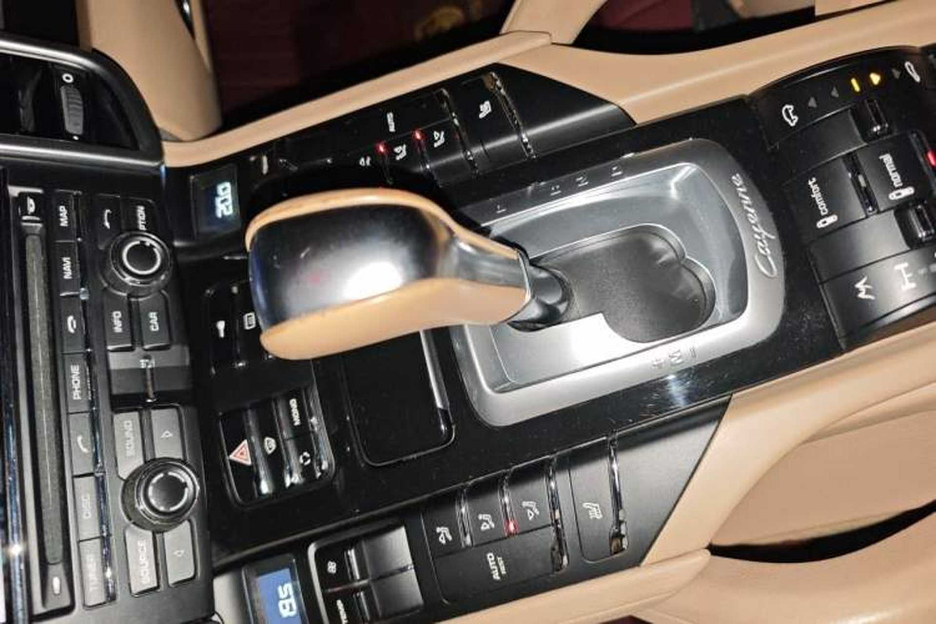 Used Porsche Cayenne 2011 Cayenne S 4.8L Gear Lever