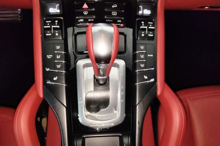 Used Porsche Cayenne 2011 Cayenne 3.0T Gear Lever
