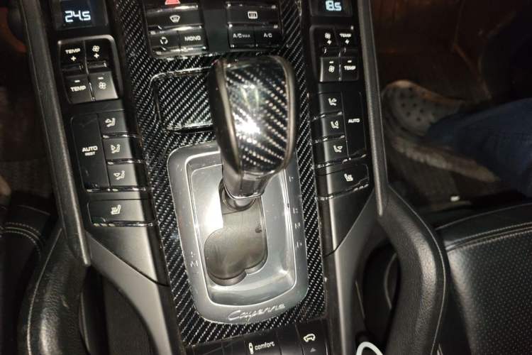 Used Porsche Cayenne 2011 Cayenne 3.0T Gear Lever