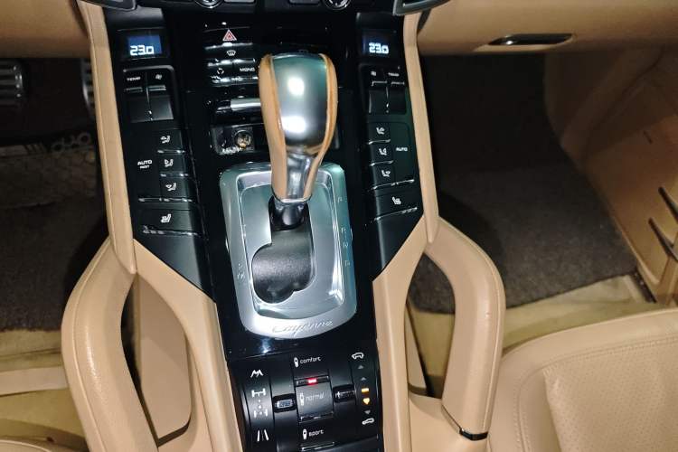 Used Porsche Cayenne 2011 Cayenne S 4.8L Gear Lever