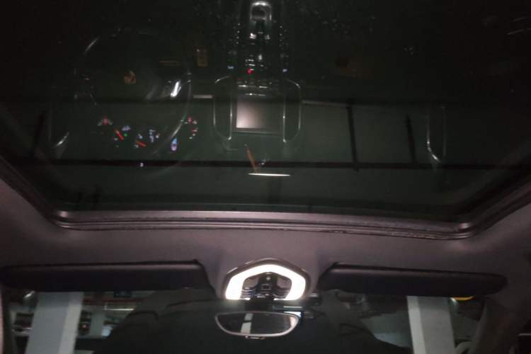Used Porsche Cayenne 2011 Cayenne 3.0T Headliner