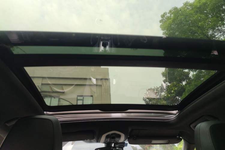 Used Porsche Cayenne 2011 Cayenne Turbo 4.8T Headliner