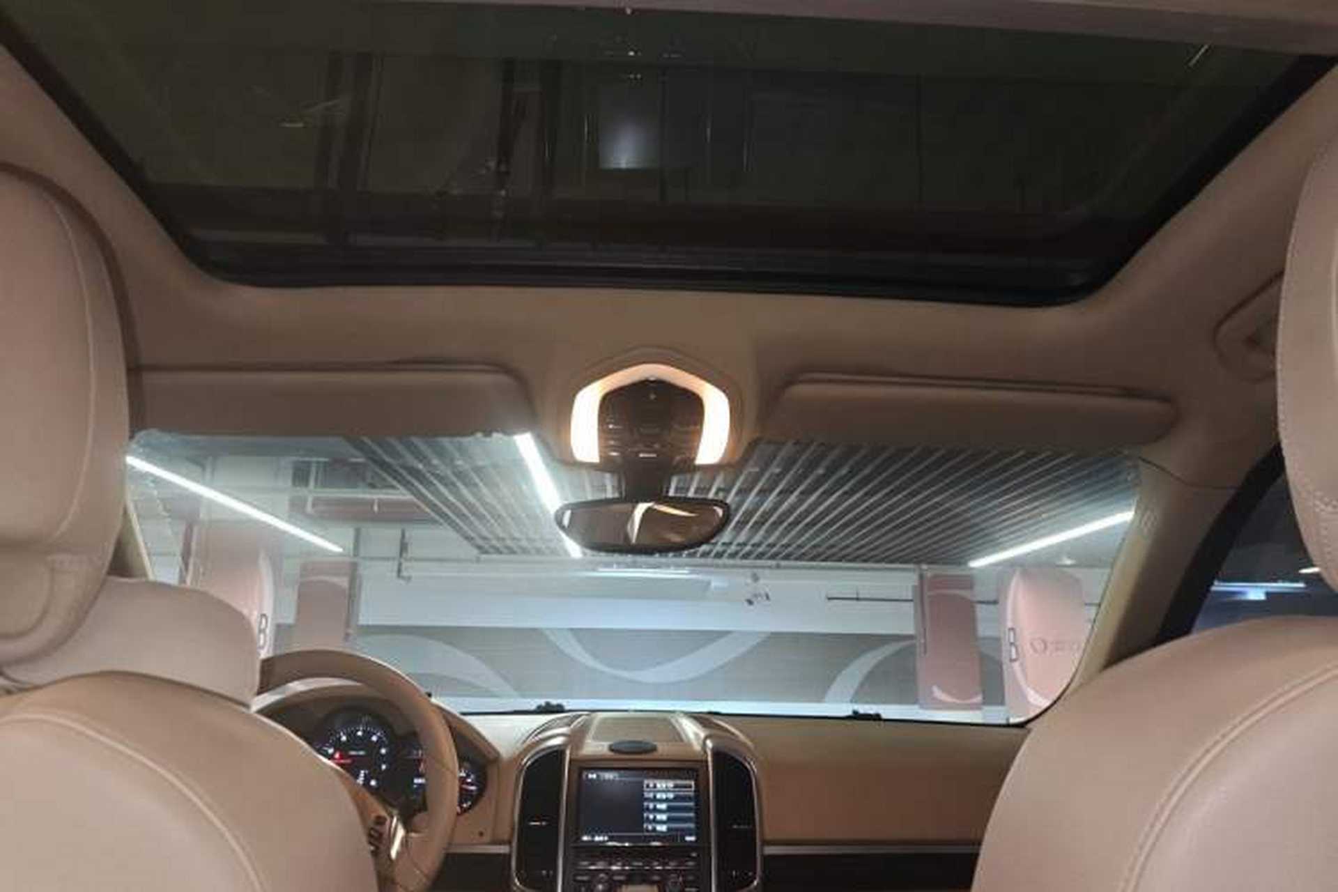 Used Porsche Cayenne 2011 Cayenne 3.0T Headliner