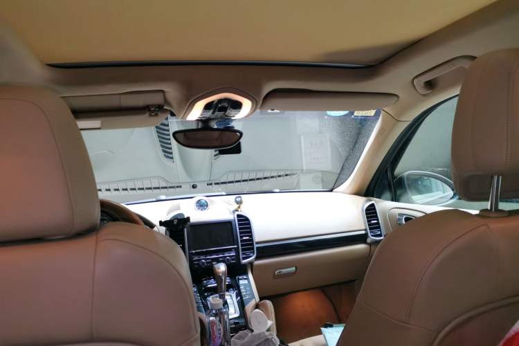 Used Porsche Cayenne 2011 Cayenne 3.0T Headliner