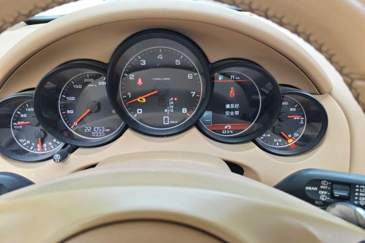 Used Porsche Cayenne 2011 Cayenne 3.0T Instrument Cluster