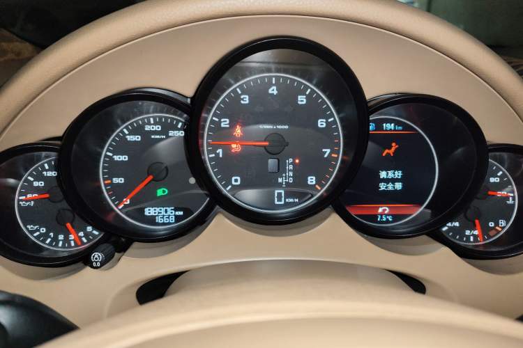 Used Porsche Cayenne 2011 Cayenne 3.0T Instrument Cluster