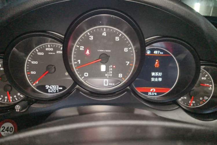 Used Porsche Cayenne 2011 Cayenne 3.0T Instrument Cluster