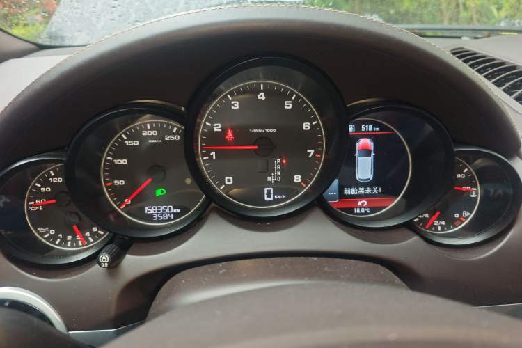 Used Porsche Cayenne 2011 Cayenne 3.0T Instrument Cluster
