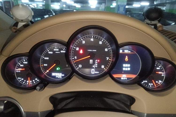 Used Porsche Cayenne 2011 Cayenne 3.0T Instrument Cluster