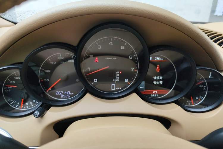Used Porsche Cayenne 2011 Cayenne 3.0T Instrument Cluster