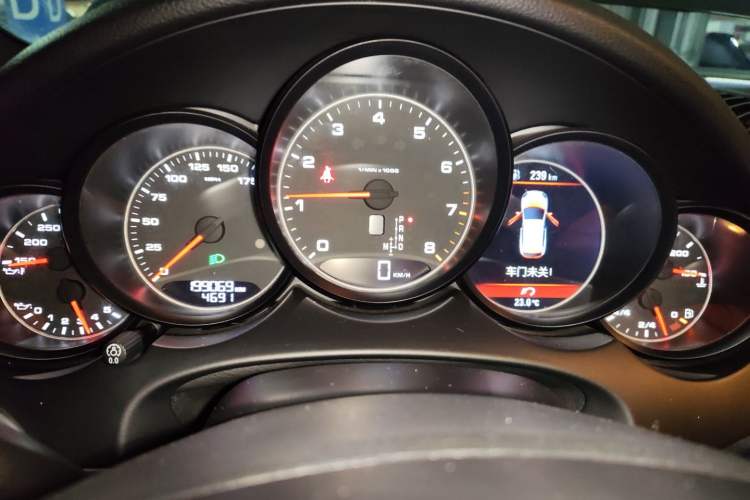 Used Porsche Cayenne 2011 3.6L automatic transmission U.S. specification Instrument Cluster