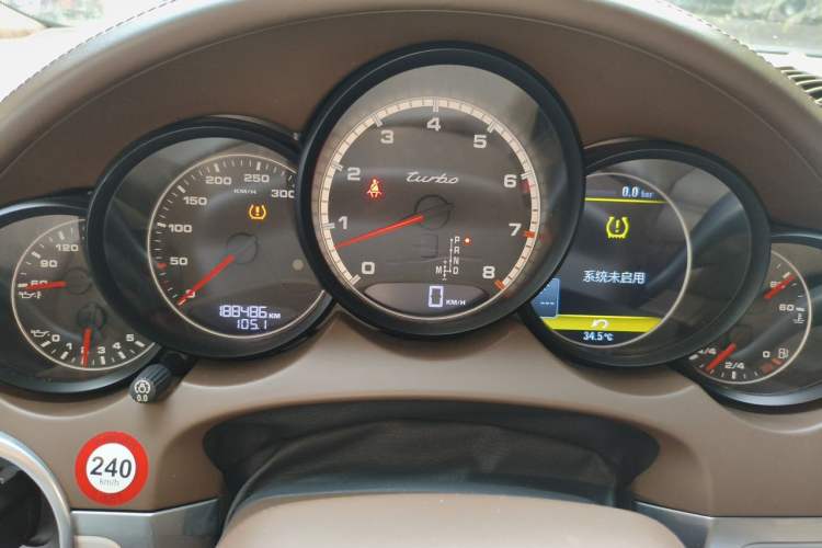 Used Porsche Cayenne 2011 Cayenne Turbo 4.8T Instrument Cluster