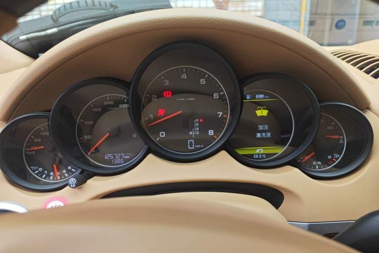 Used Porsche Cayenne 2011 Cayenne 3.0T Instrument Cluster
