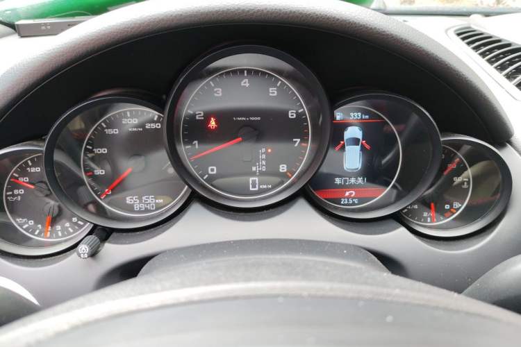 Used Porsche Cayenne 2011 Cayenne 3.0T Instrument Cluster
