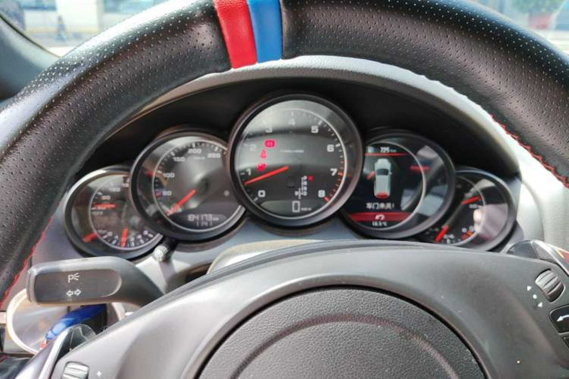 Used Porsche Cayenne 2011 Cayenne 3.0T Instrument Cluster