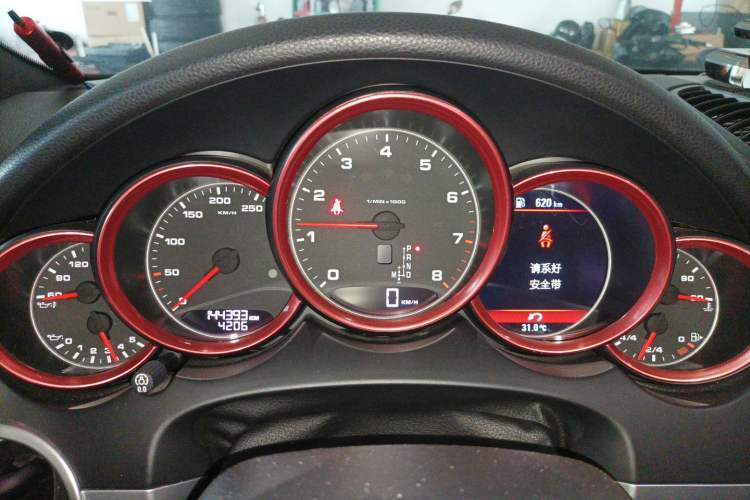 Used Porsche Cayenne 2011 Cayenne 3.0T Instrument Cluster