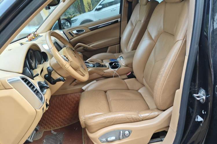 Used Porsche Cayenne 2011 Cayenne 3.0T Left Front Seat