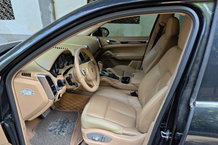Used Porsche Cayenne 2011 Cayenne 3.0T Left Front Seat