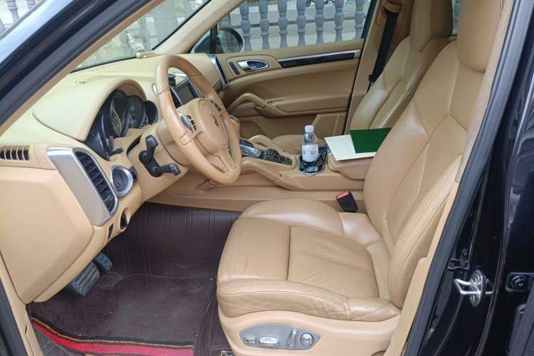 Used Porsche Cayenne 2011 Cayenne 3.0T Left Front Seat