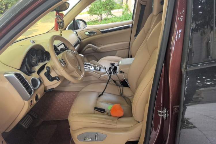 Used Porsche Cayenne 2011 Cayenne 3.0T Left Front Seat