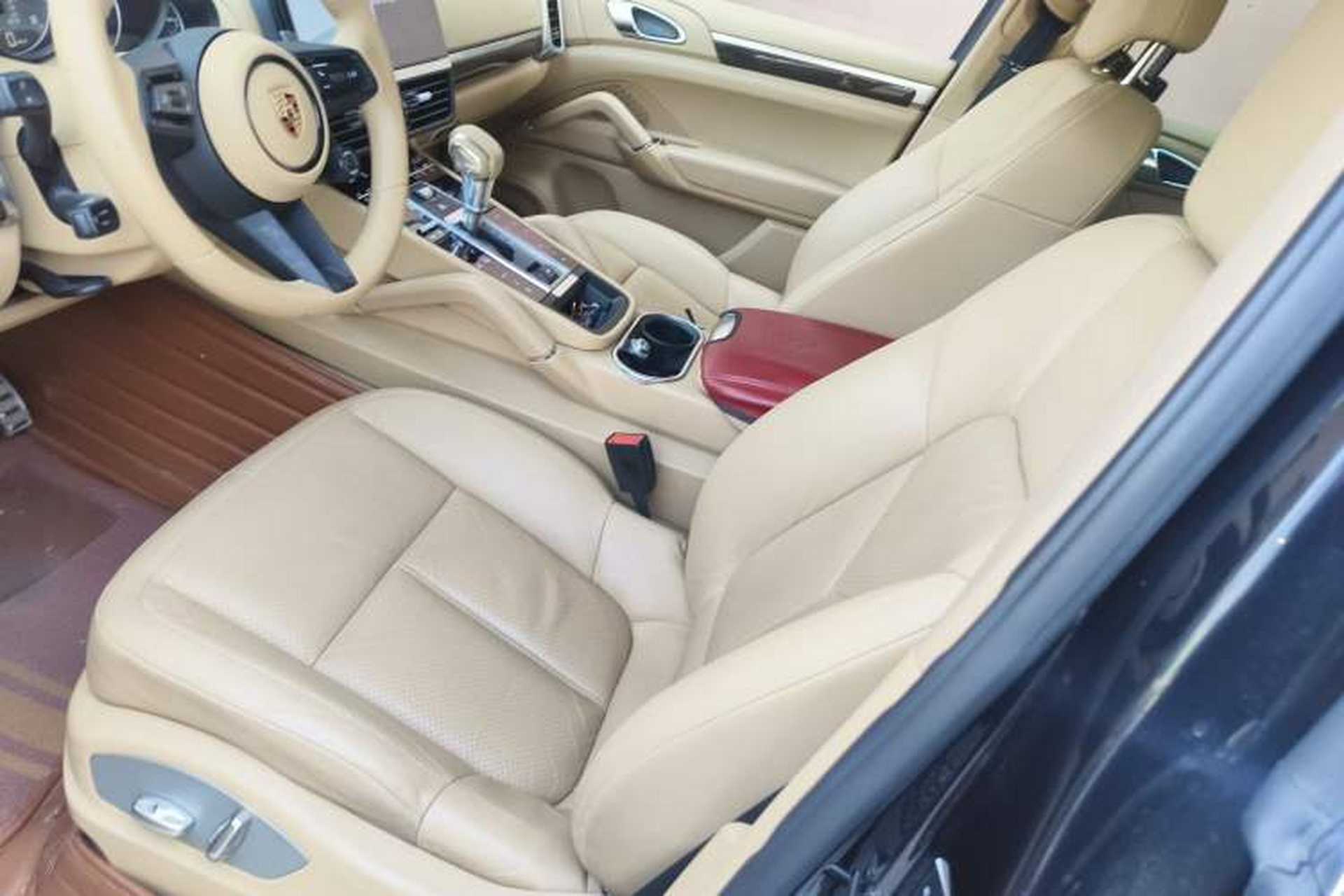Used Porsche Cayenne 2011 Cayenne S 4.8L Left Front Seat