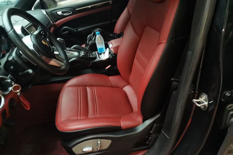 Used Porsche Cayenne 2011 Cayenne 3.0T Left Front Seat