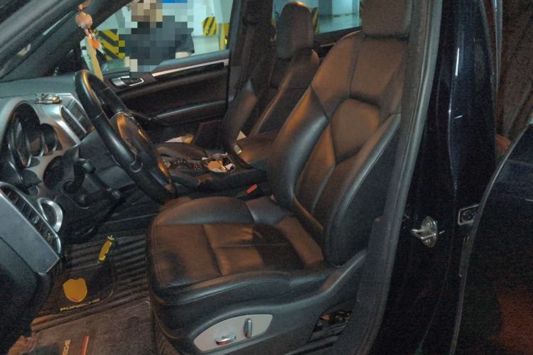 Used Porsche Cayenne 2011 Cayenne S Hybrid 3.0T Left Front Seat