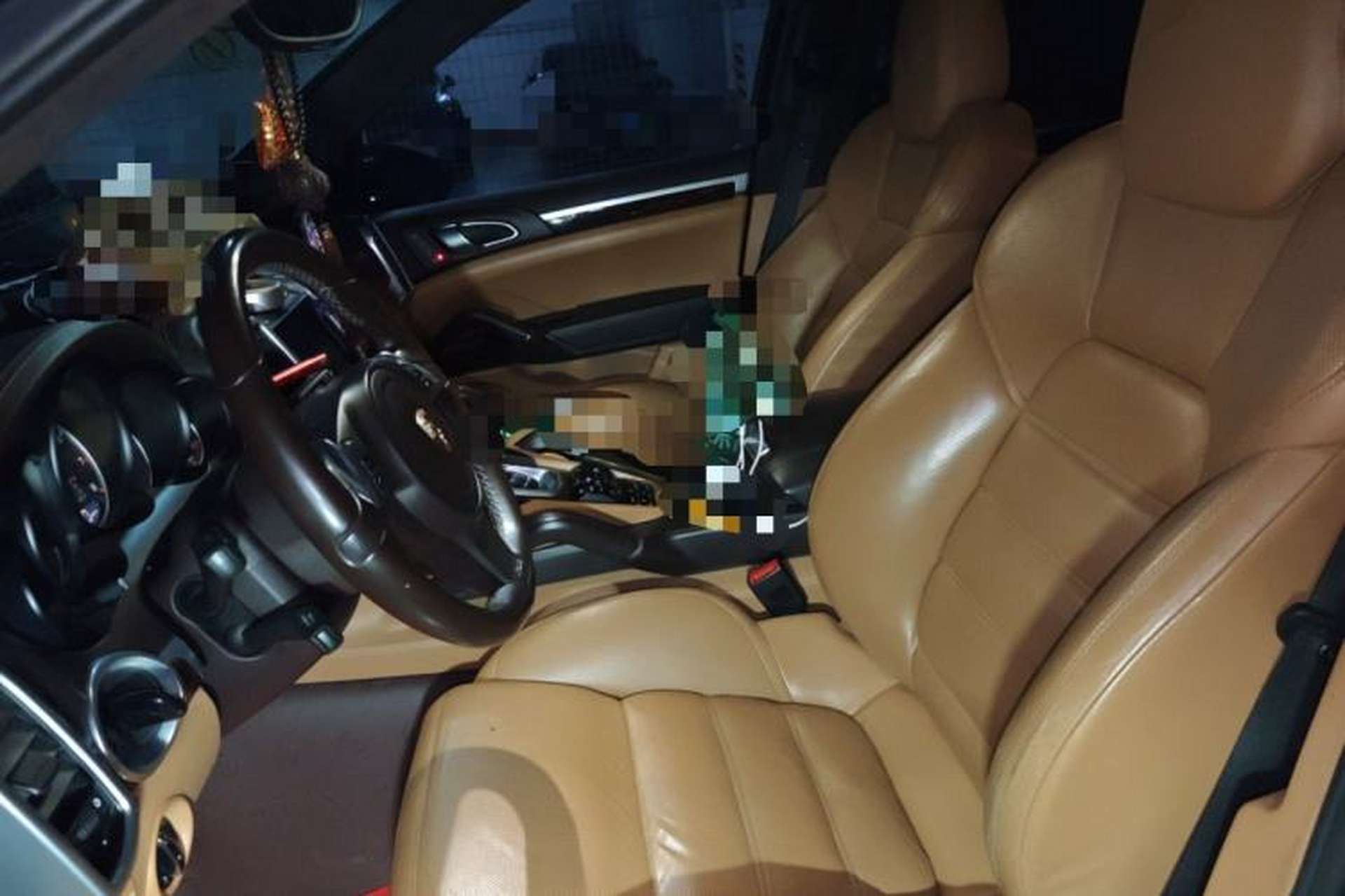 Used Porsche Cayenne 2011 Cayenne Turbo 4.8T Left Front Seat