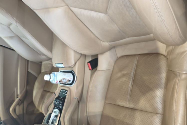 Used Porsche Cayenne 2011 Cayenne 3.0T Left Front Seat