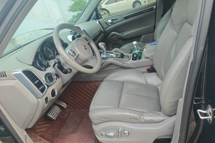 Used Porsche Cayenne 2011 Cayenne 3.0T Left Front Seat