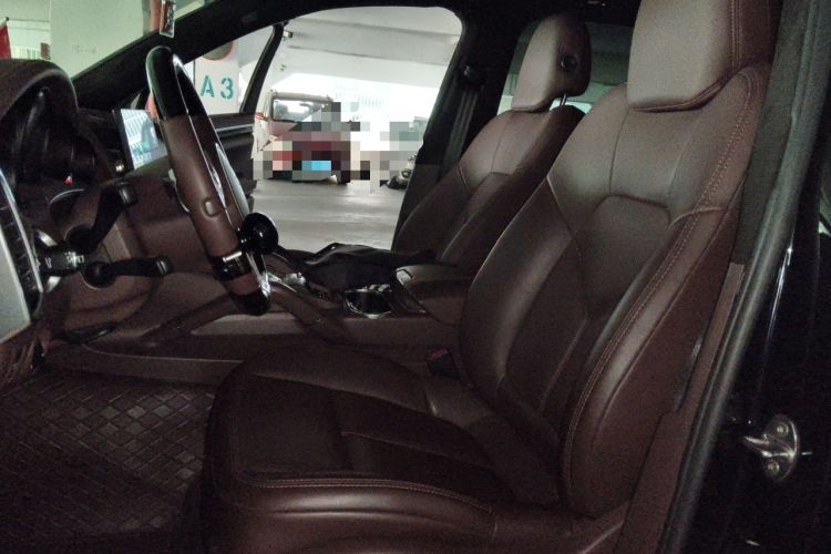 Used Porsche Cayenne 2011 Cayenne S Hybrid 3.0T Left Front Seat