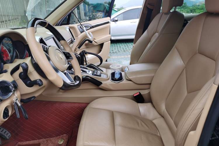 Used Porsche Cayenne 2011 Cayenne 3.0T Left Front Seat