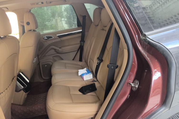 Used Porsche Cayenne 2011 Cayenne 3.0T Left Rear Seat
